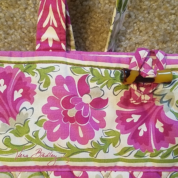 Vera Bradly Tote Bag - Picture 4 of 4